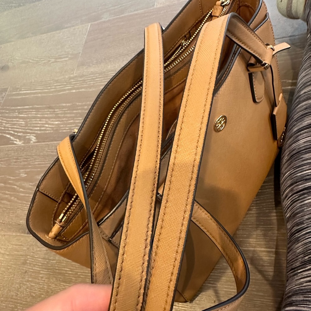 Tory Burch Robinson tote
